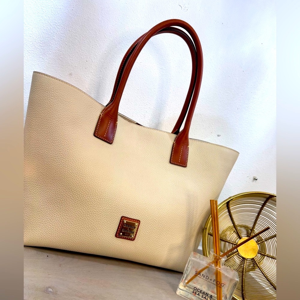 Dooney & Bourke Large Pebble Leather Tote ✨NWT✨